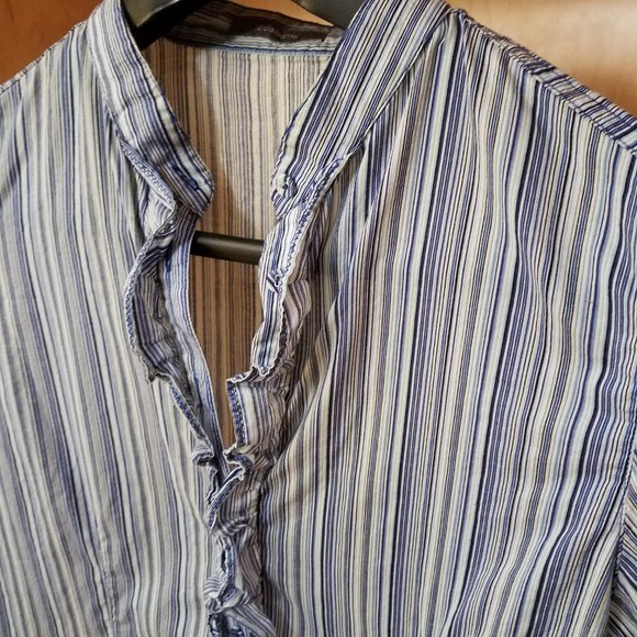 Liz Claiborne Button Down - Picture 2 of 3